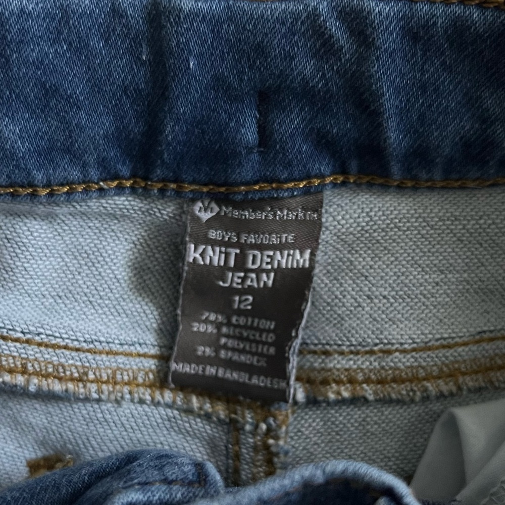 Jeans - Picture 4 of 4
